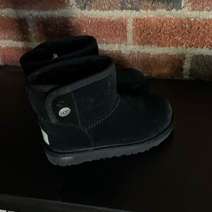 Toddler Ugg boots. Size 11